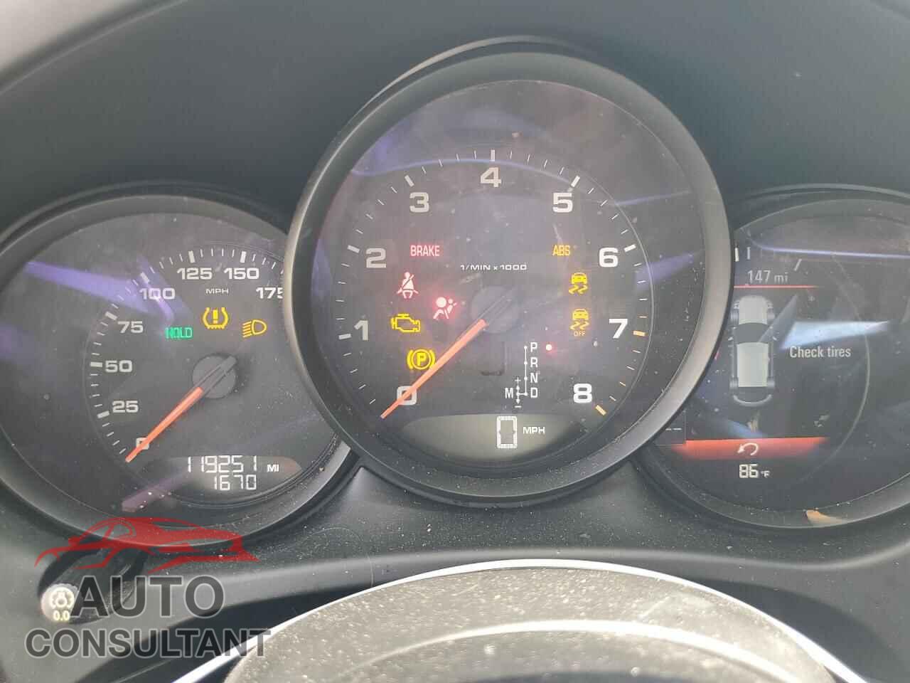 PORSCHE MACAN 2018 - WP1AA2A51JLB19214