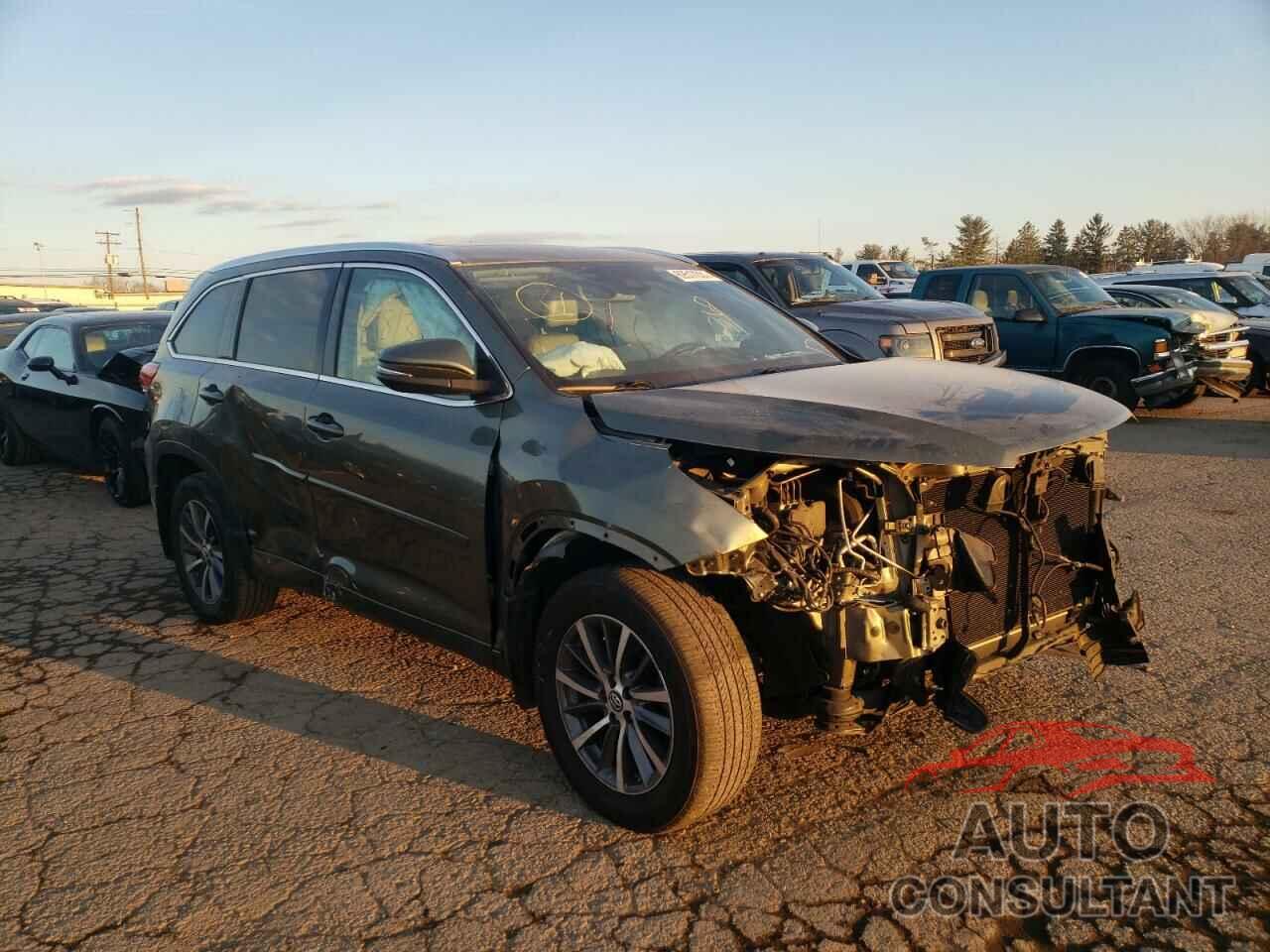 TOYOTA HIGHLANDER 2017 - 5TDJZRFH3HS384067