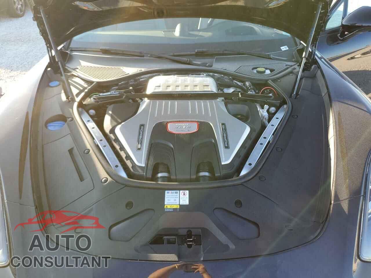 PORSCHE PANAMERA 2022 - WP0AF2A70NL140033
