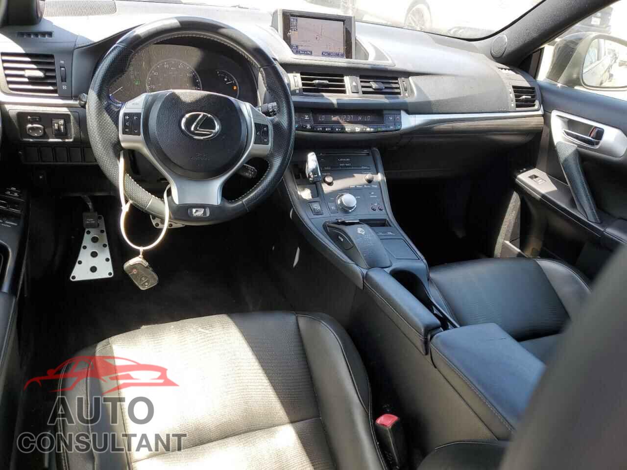 LEXUS CT 200 2013 - JTHKD5BH1D2133758