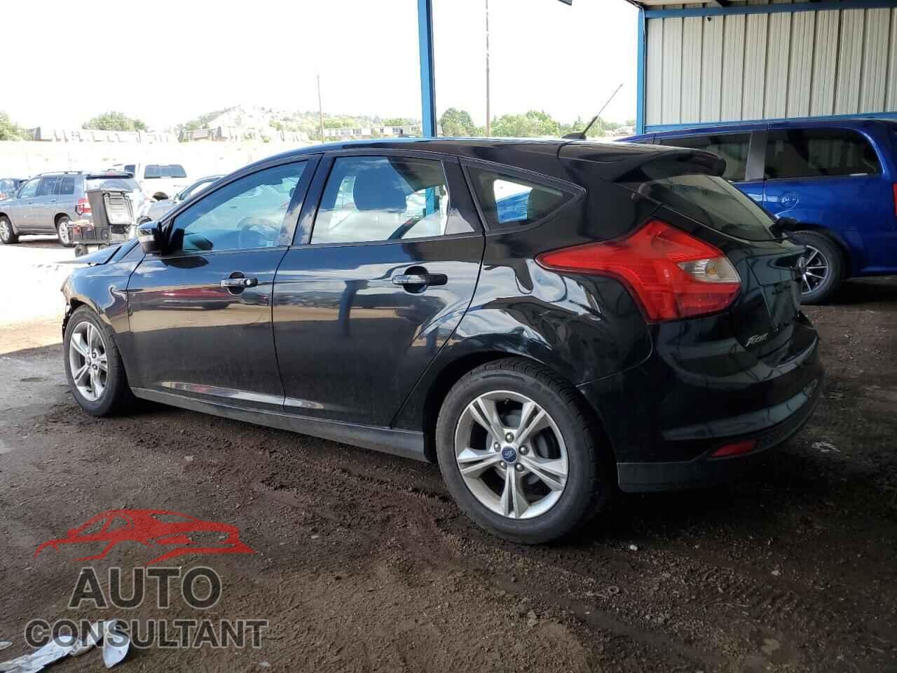 FORD FOCUS 2014 - 1FADP3K2XEL149377