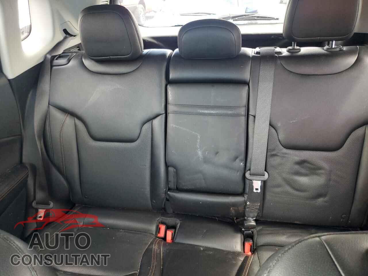 JEEP COMPASS 2018 - 3C4NJDCBXJT400482