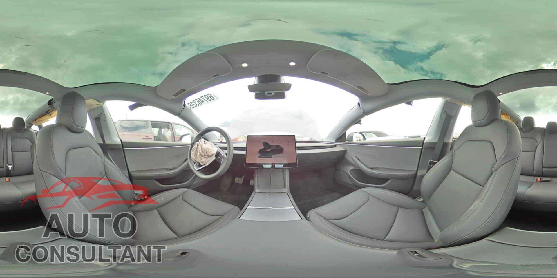 TESLA MODEL 3 2025 - 5YJ3E1EA1SF050349