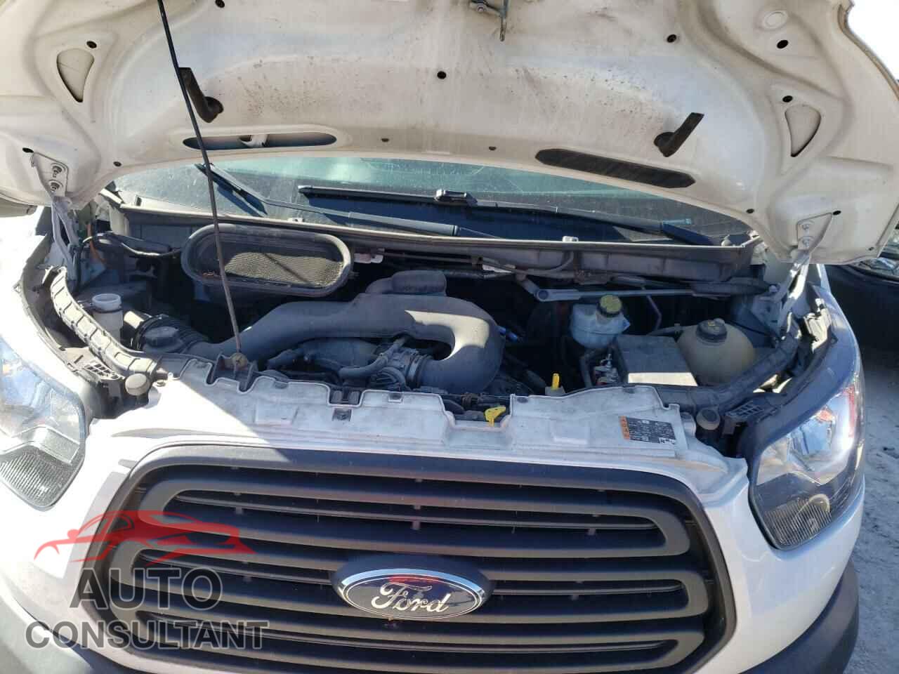 FORD TRANSIT CO 2017 - 1FTYR1ZM2HKA75173