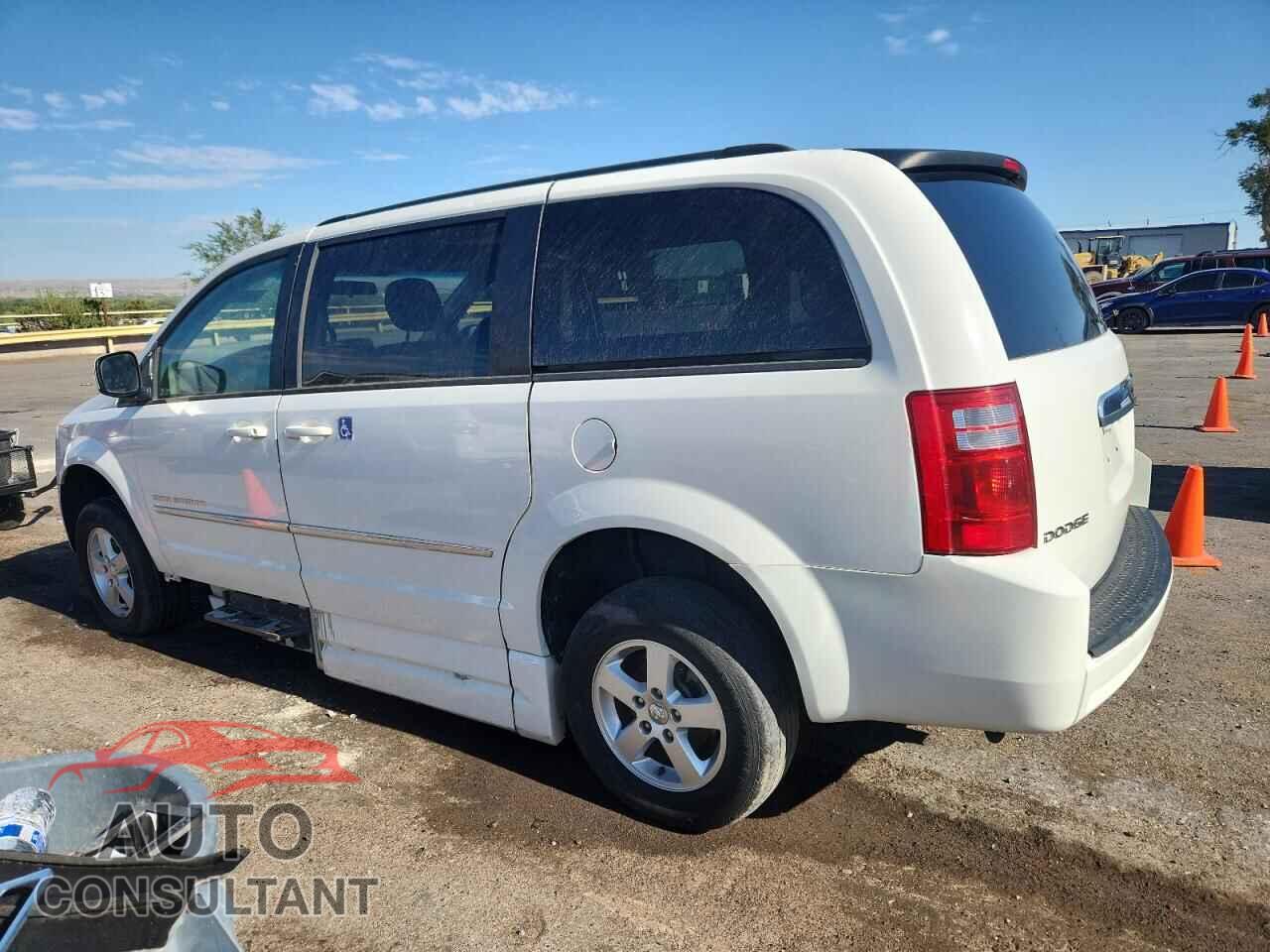 DODGE CARAVAN 2010 - 2D4RN5D16AR215711