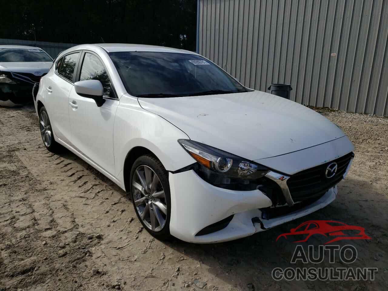 MAZDA 3 2017 - 3MZBN1L76HM107407