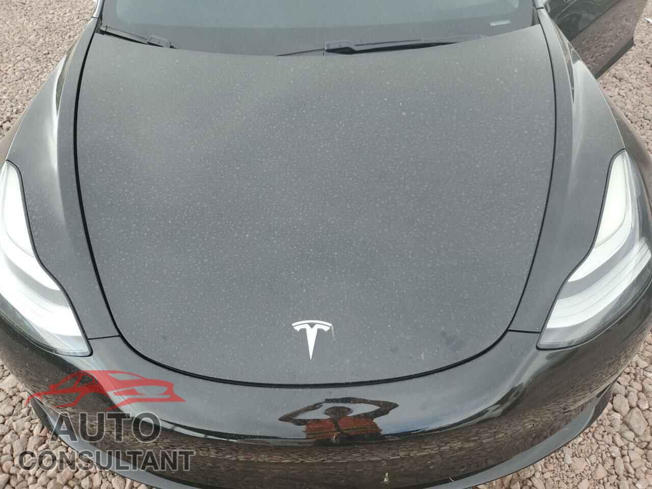 TESLA MODEL 3 2018 - 5YJ3E1EA1JF023621