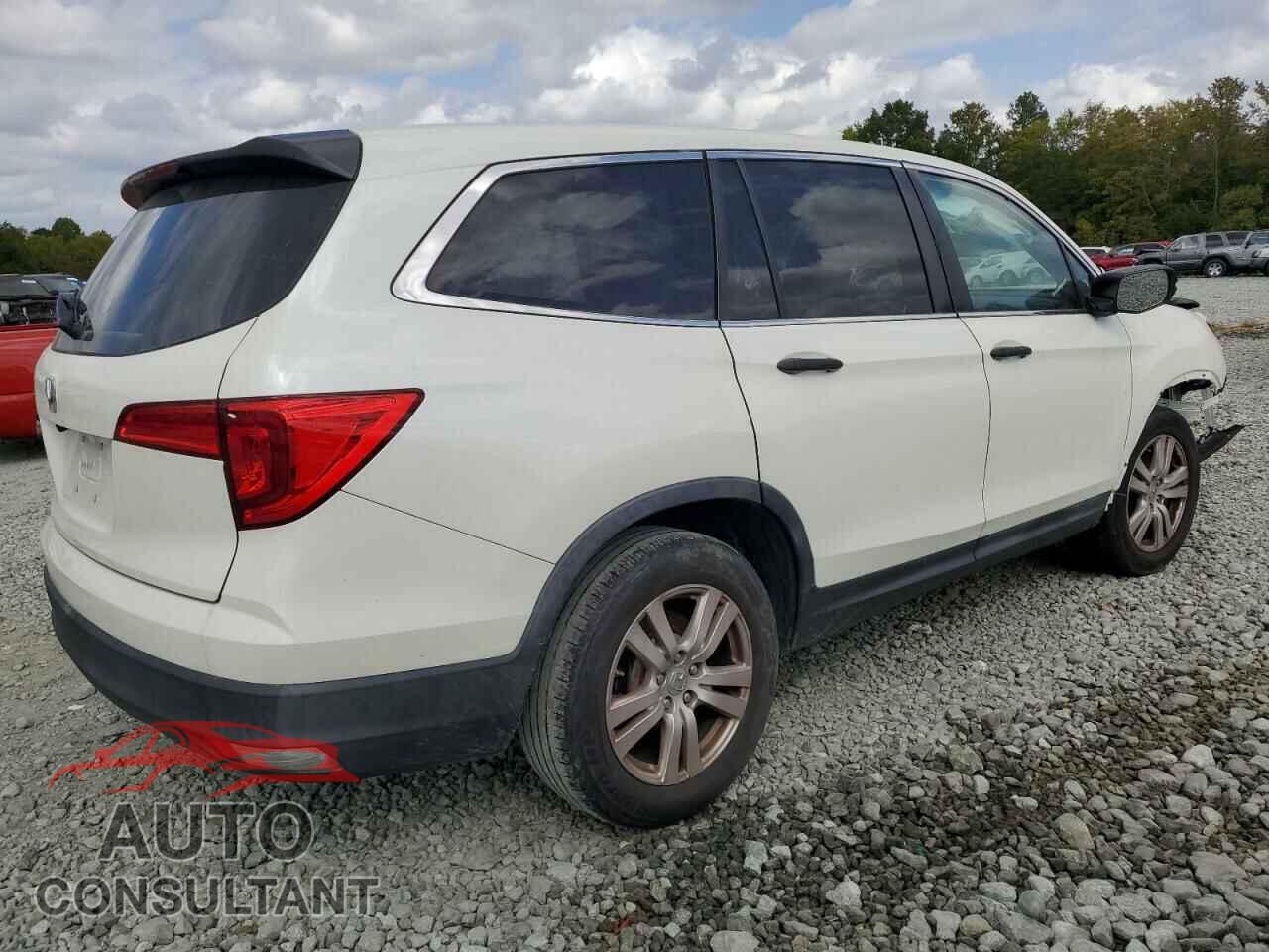 HONDA PILOT 2017 - 5FNYF5H11HB011503