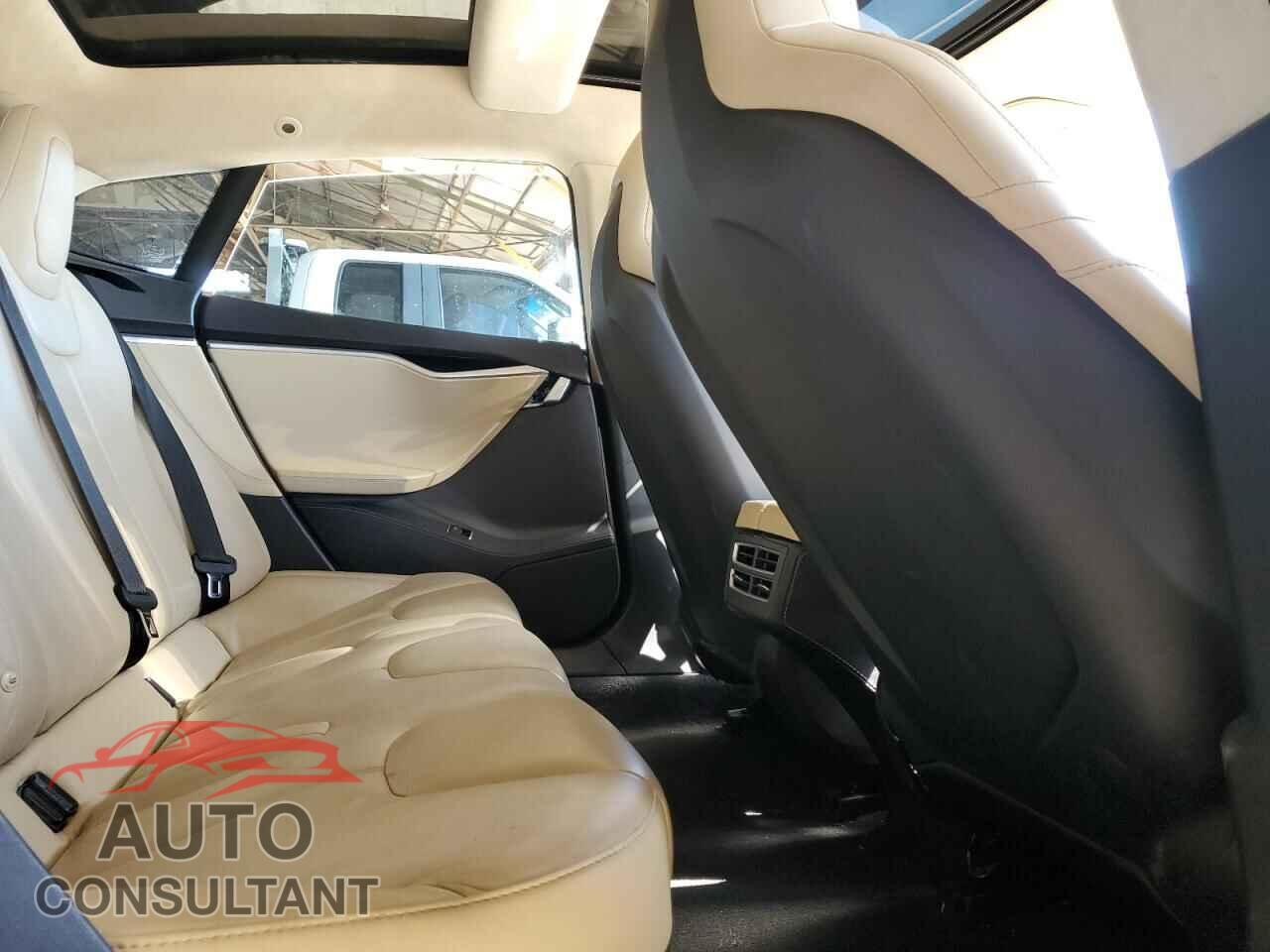 TESLA MODEL S 2016 - 5YJSA1E47GF124480