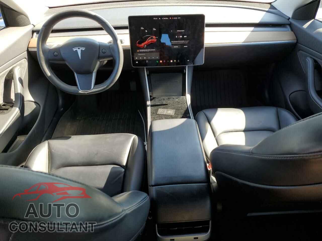 TESLA MODEL 3 2019 - 5YJ3E1EB5KF521718