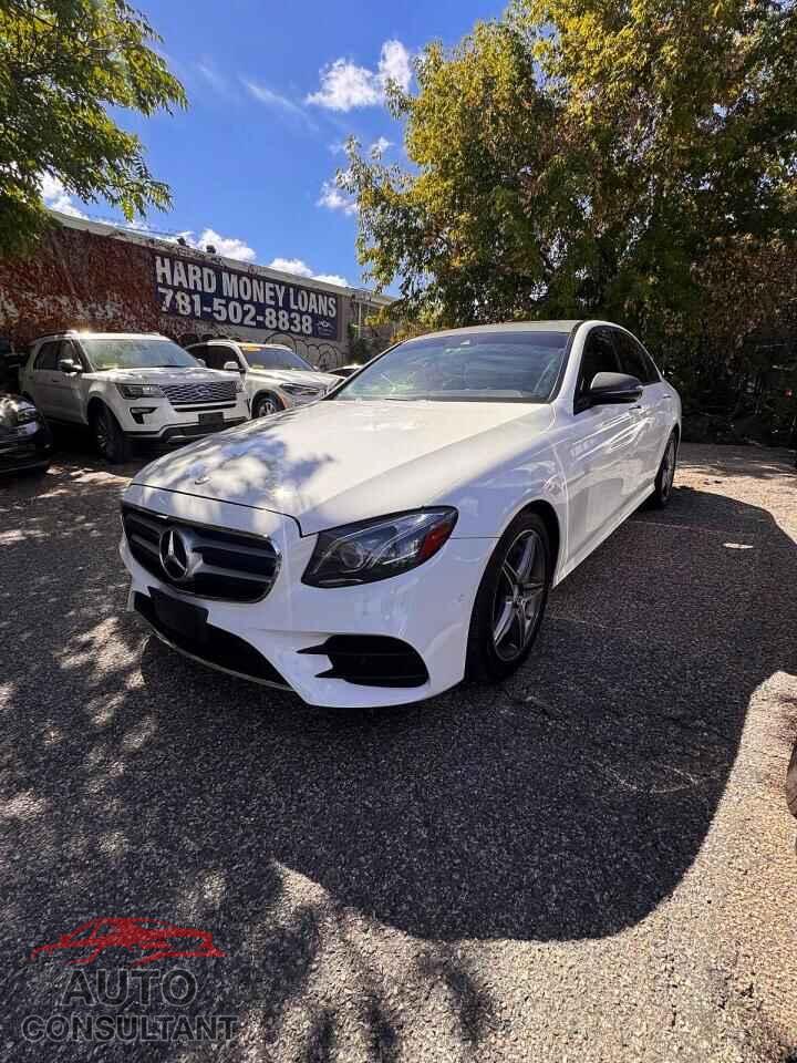 MERCEDES-BENZ E-CLASS 2017 - WDDZF4KBXHA018352