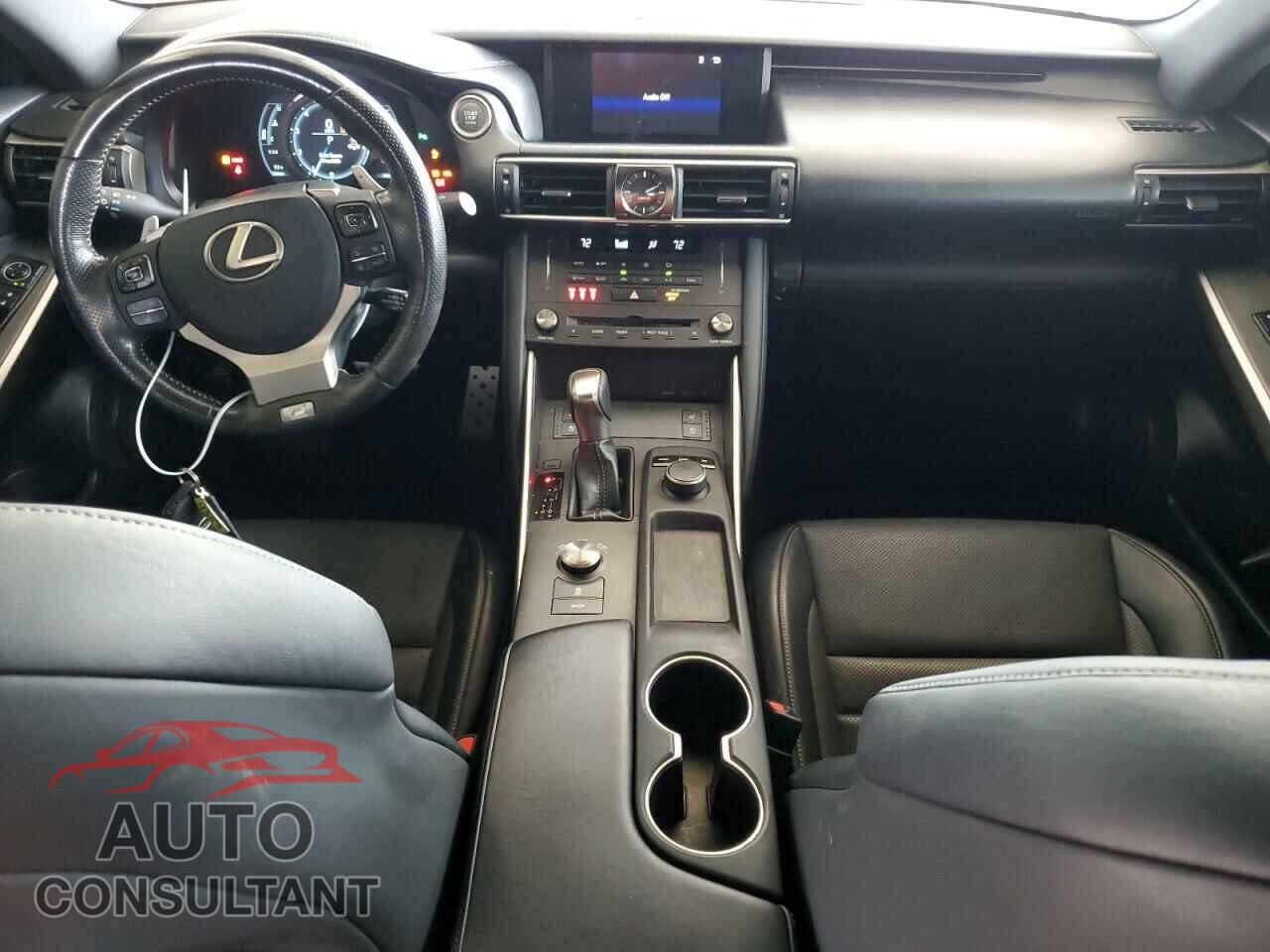 LEXUS IS 2019 - JTHBA1D29K5095363