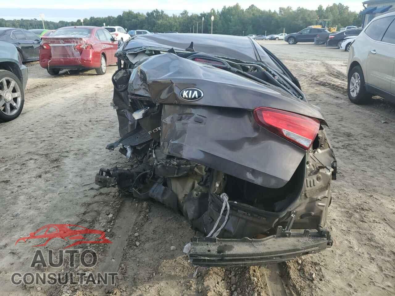 KIA FORTE 2017 - 3KPFK4A78HE082215