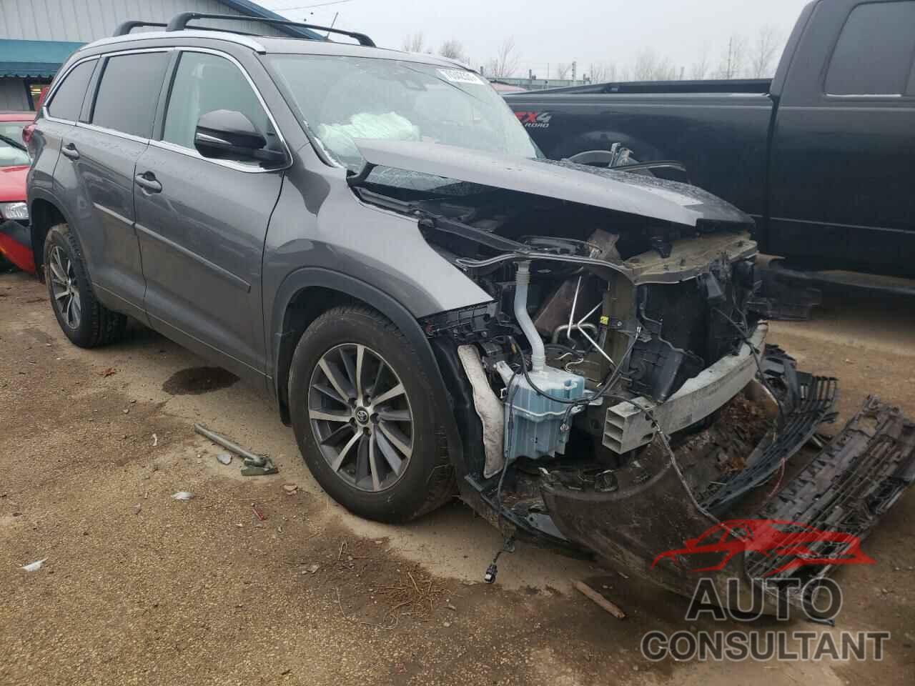 TOYOTA HIGHLANDER 2017 - 5TDJZRFH3HS472312