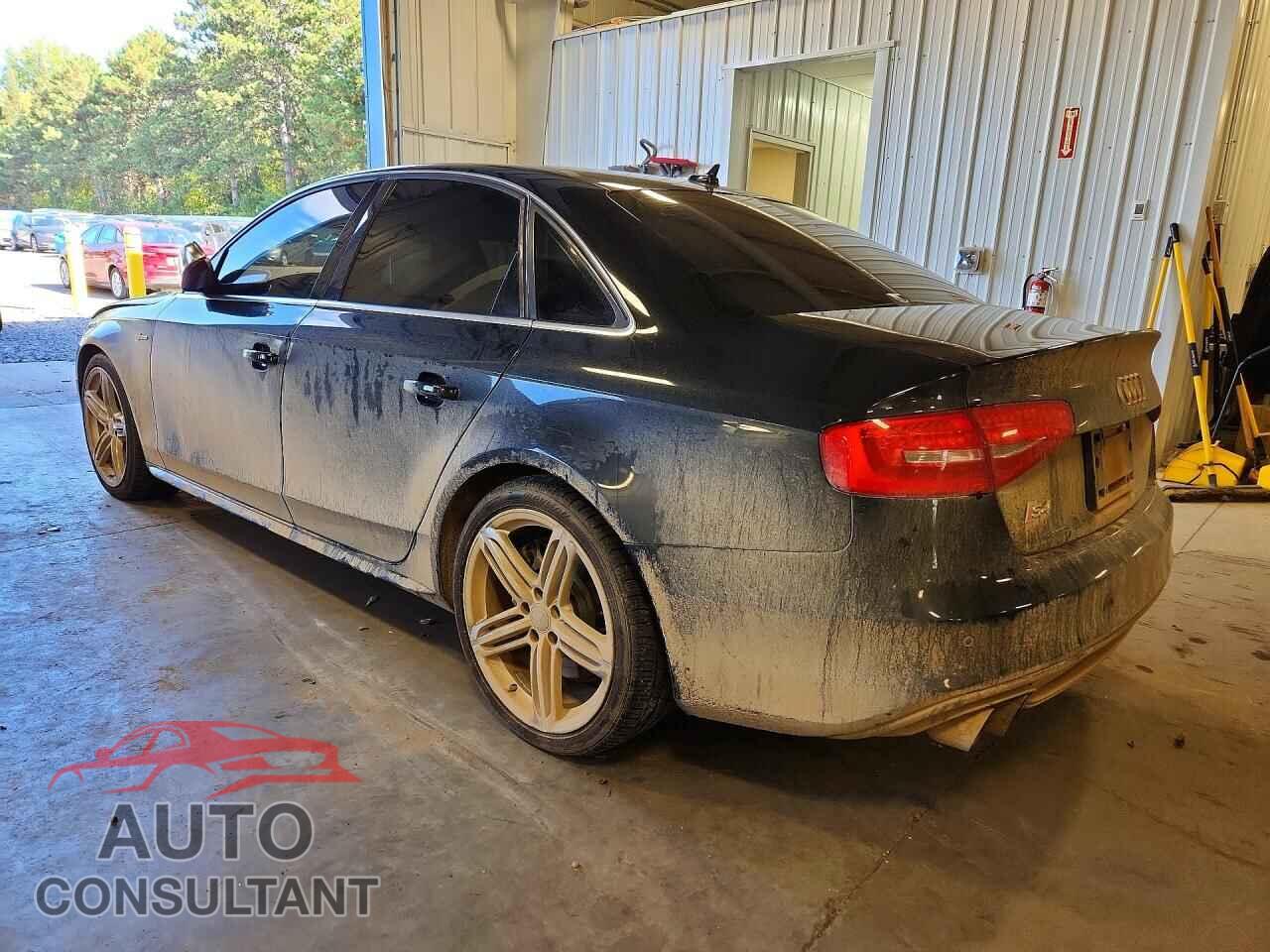 AUDI S4/RS4 2013 - WAUKGAFL4DA143638