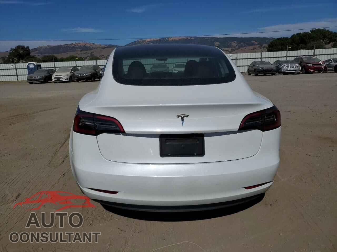 TESLA MODEL 3 2023 - 5YJ3E1EA7PF715567