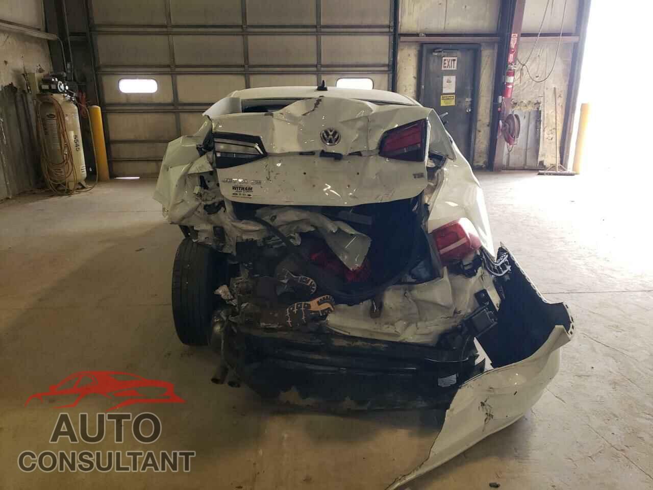 VOLKSWAGEN JETTA 2017 - 3VWDB7AJ6HM358530