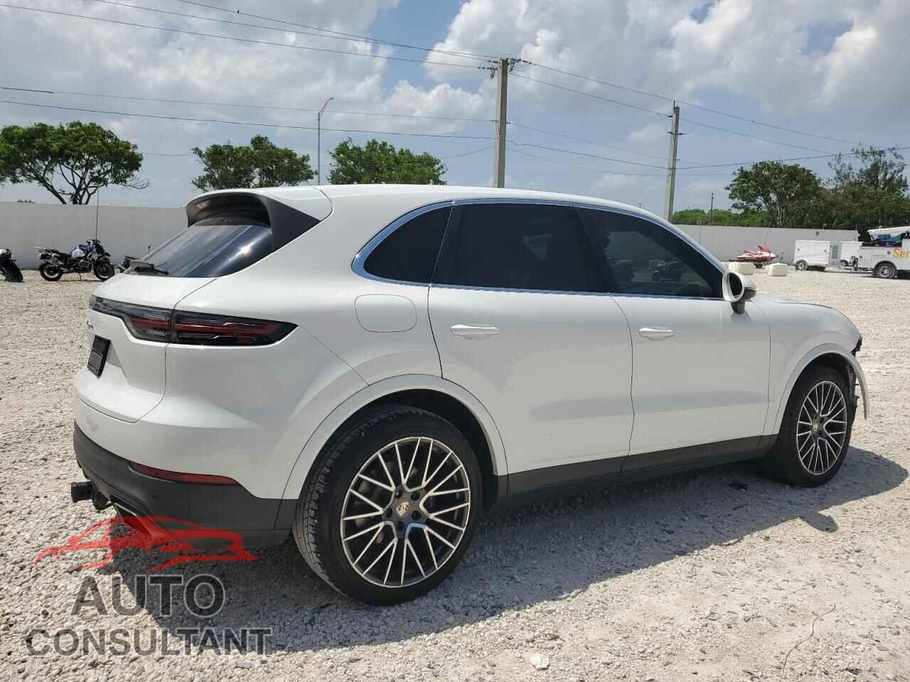 PORSCHE CAYENNE 2020 - WP1AA2AY1LDA03390