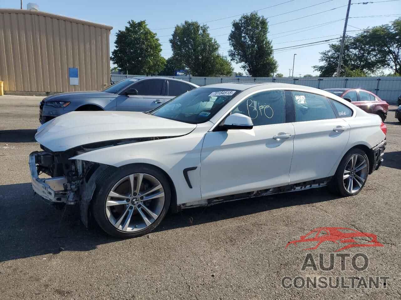BMW 4 SERIES 2017 - WBA4F7C38HG789612