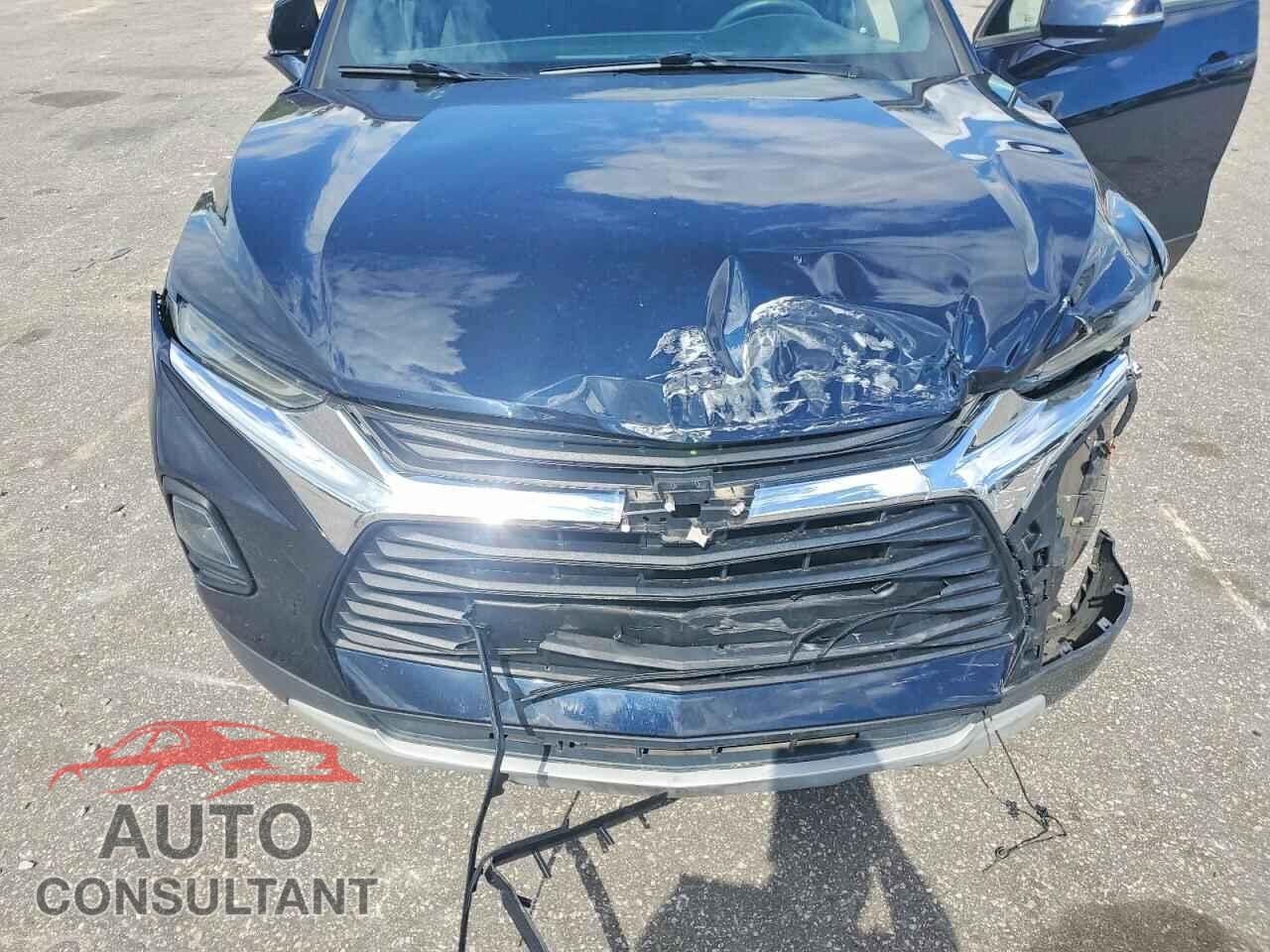CHEVROLET BLAZER 2021 - 3GNKBHRS2MS543541