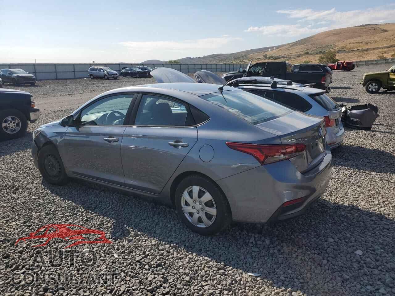HYUNDAI ACCENT 2018 - 3KPC24A33JE030206
