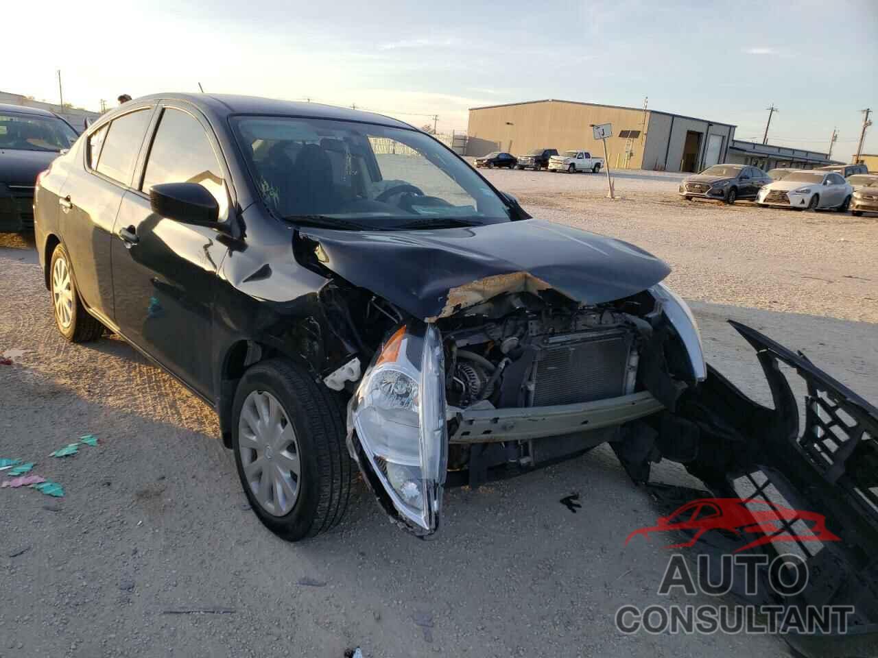 NISSAN VERSA 2017 - 3N1CN7AP5HL848797