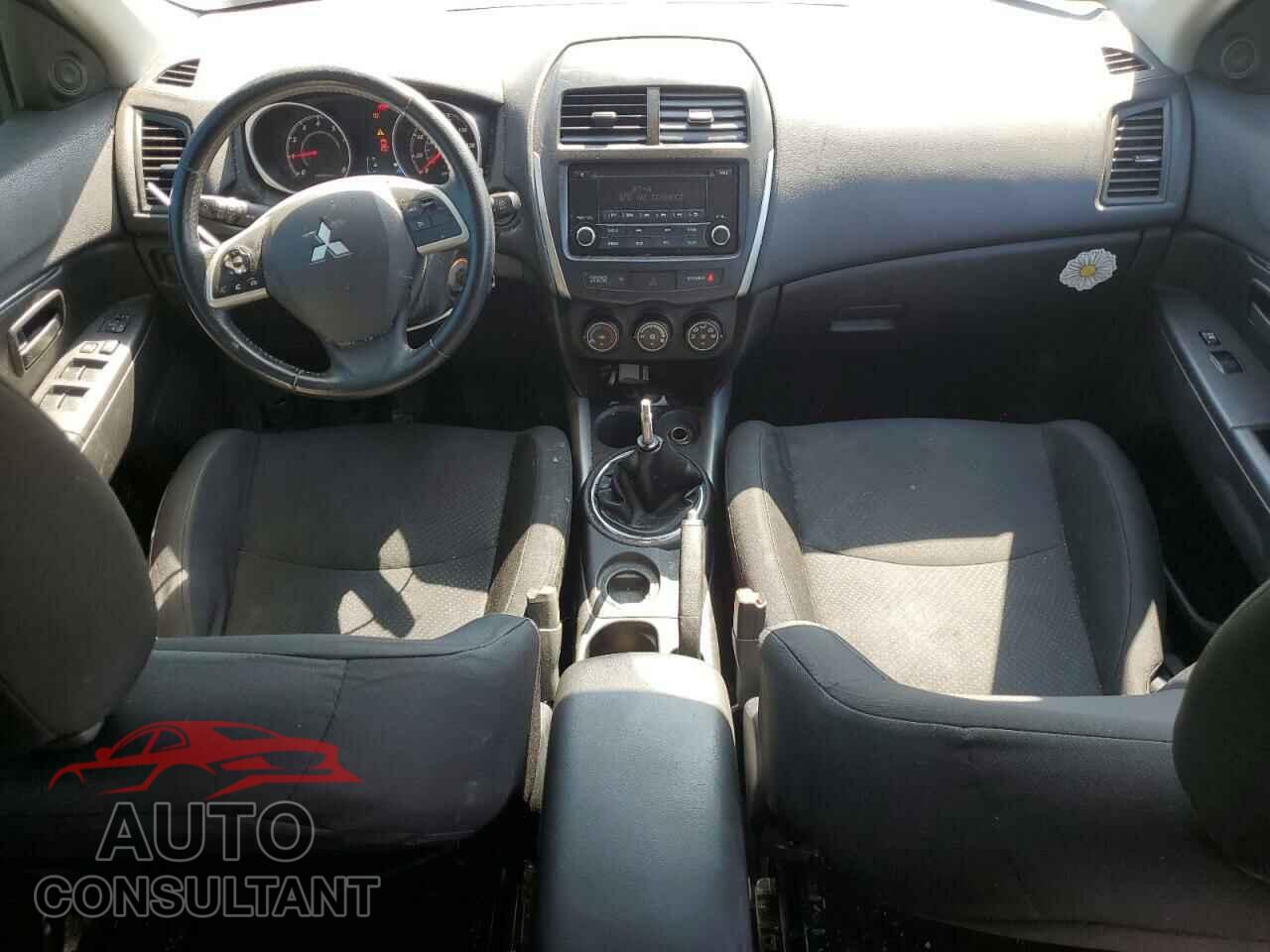 MITSUBISHI OUTLANDER 2014 - 4A4AP3AUXEE018155