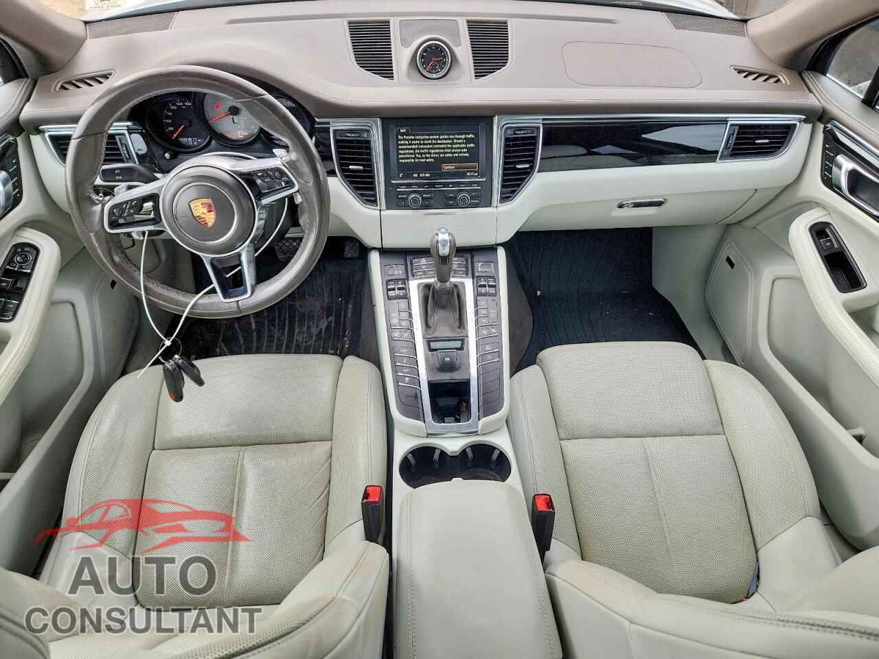 PORSCHE MACAN 2015 - WP1AB2A54FLB70954