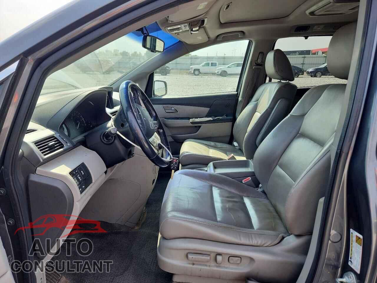 HONDA ODYSSEY 2011 - 5FNRL5H98BB009578