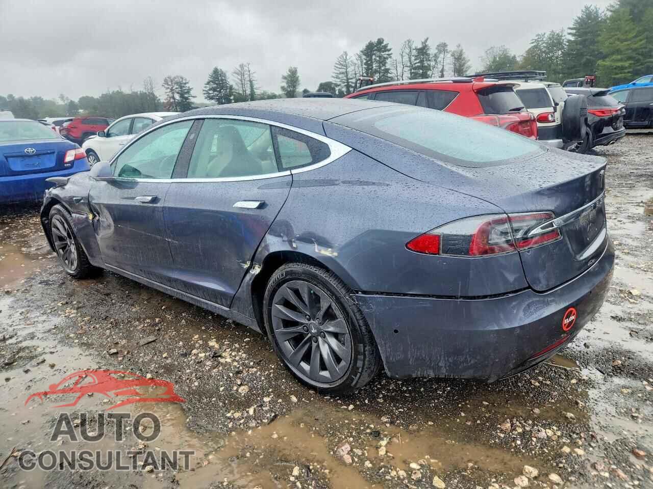 TESLA MODEL S 2019 - 5YJSA1E20KF330571