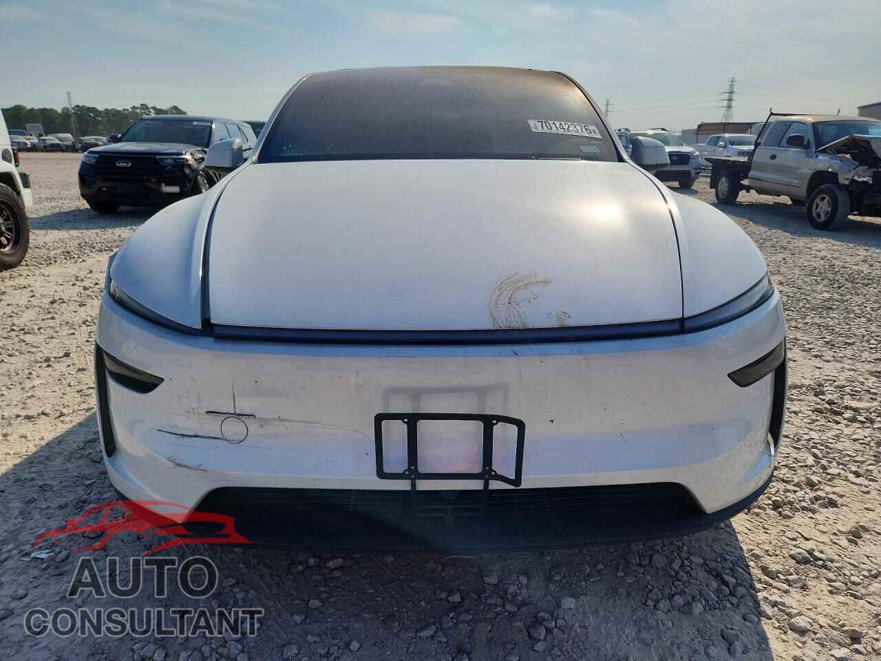 TESLA MODEL Y 2026 - 7SAYGDEE9TA463867