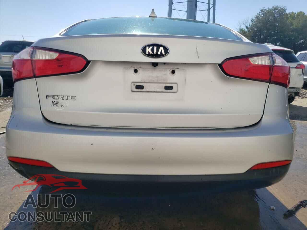 KIA FORTE 2016 - KNAFX4A69G5503469