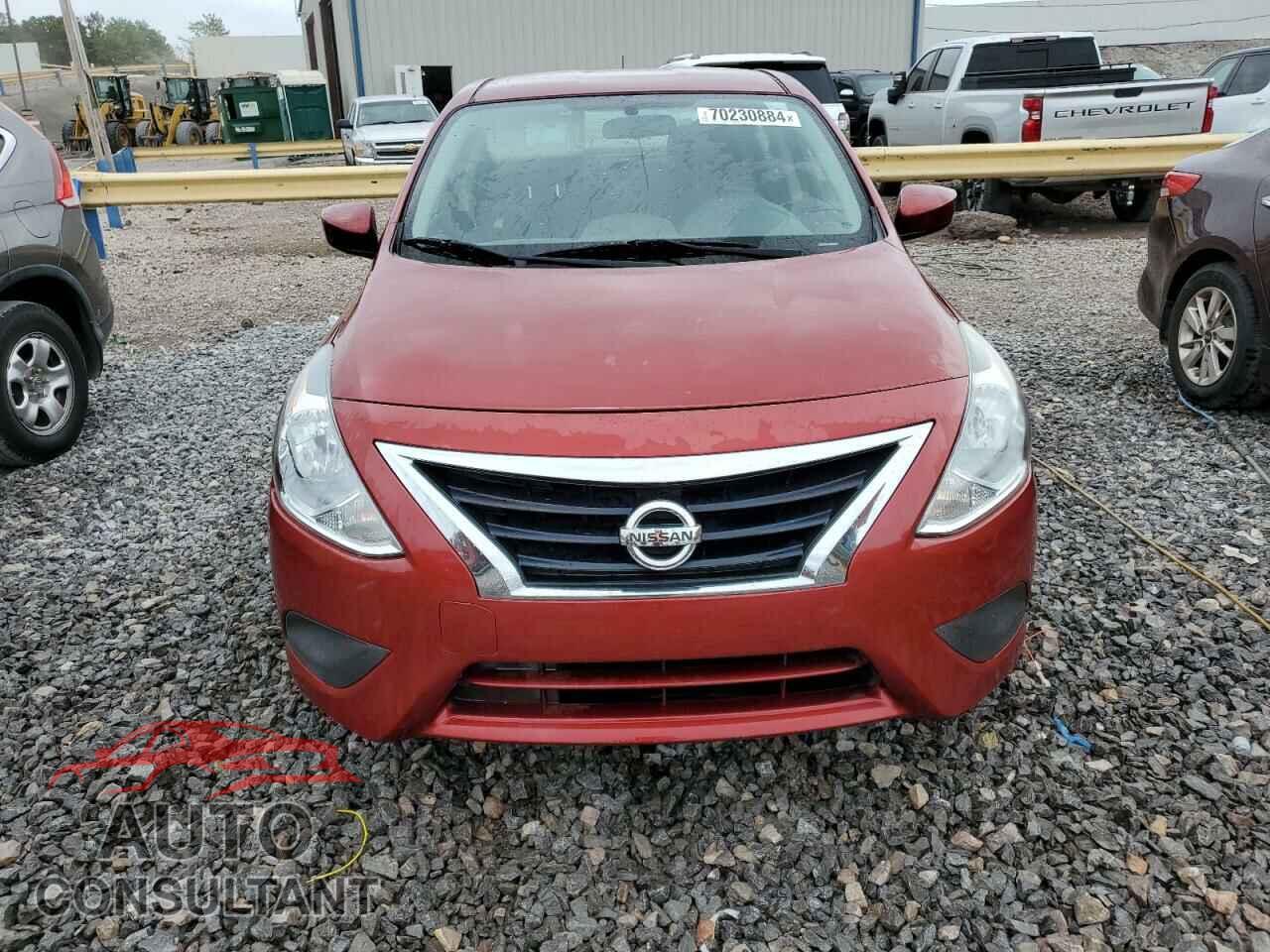 NISSAN VERSA 2017 - 3N1CN7AP3HL813059