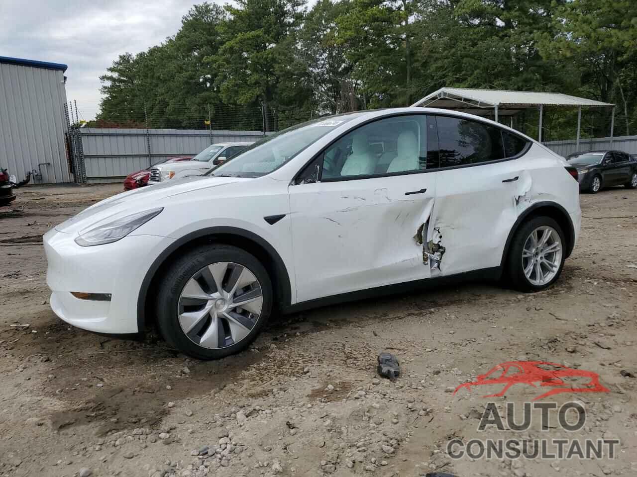 TESLA MODEL Y 2021 - 5YJYGDEE4MF085569