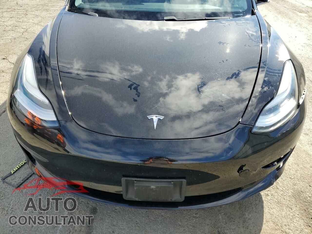 TESLA MODEL 3 2019 - 5YJ3E1EA6KF190137
