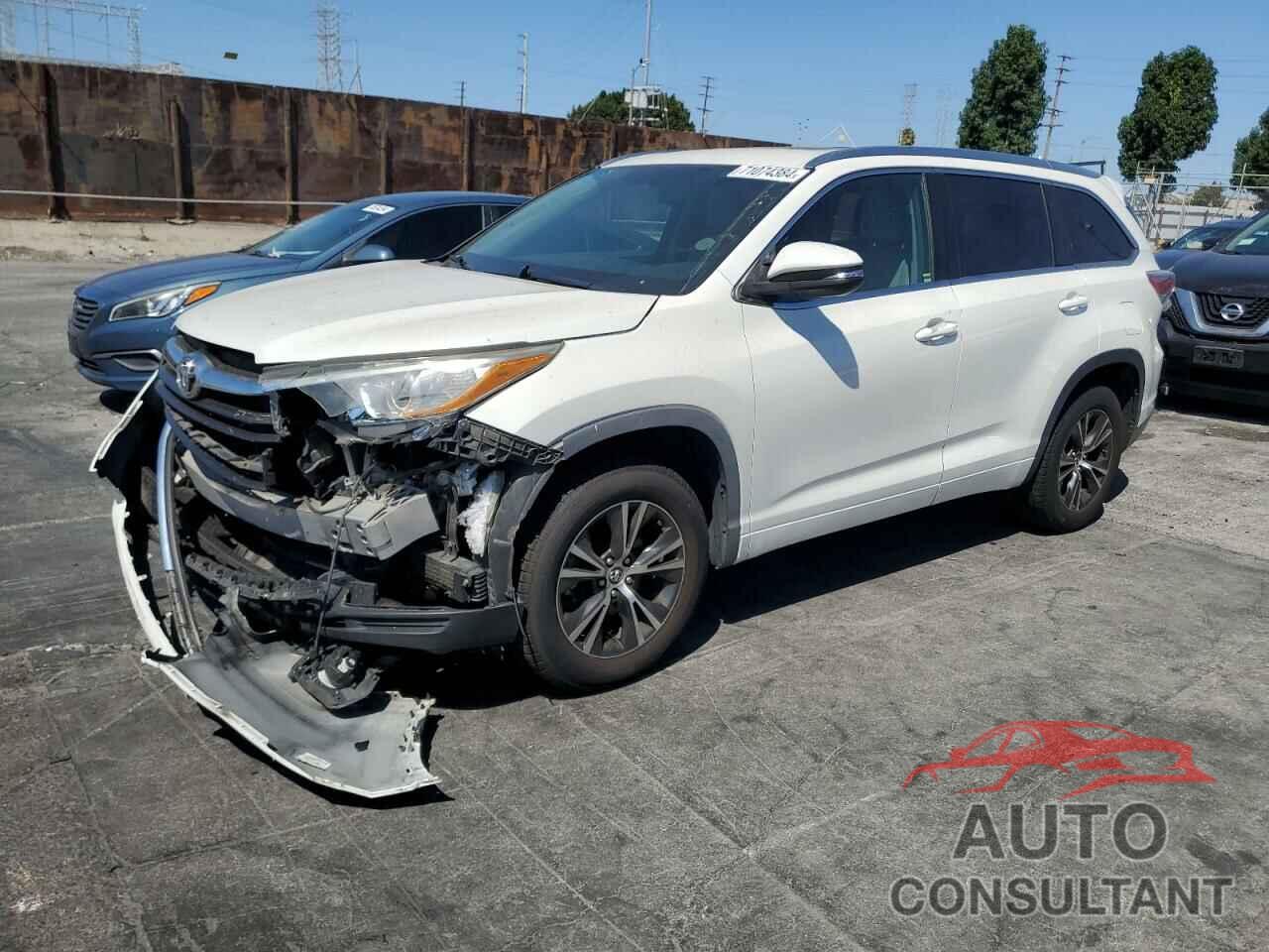 TOYOTA HIGHLANDER 2016 - 5TDKKRFH0GS141694