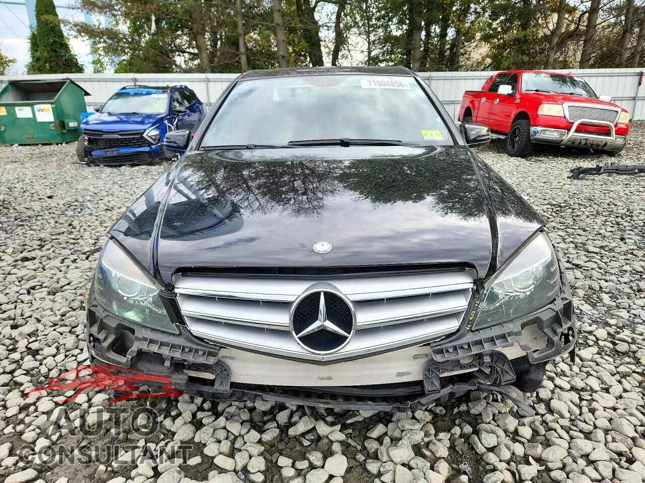 MERCEDES-BENZ C-CLASS 2011 - WDDGF8BB7BR175781