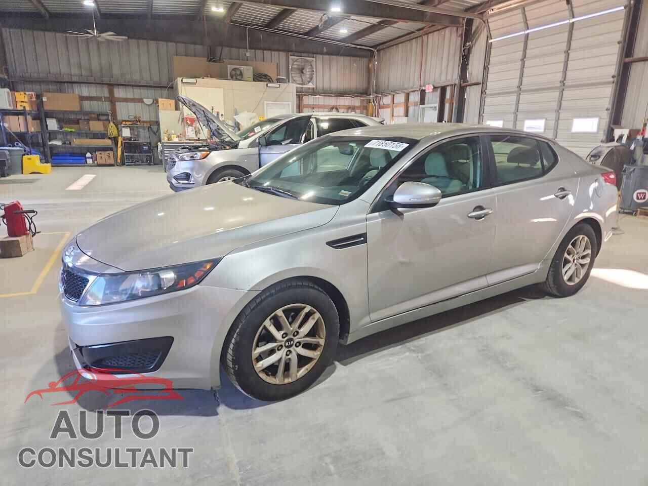 KIA OPTIMA 2011 - KNAGM4A72B5123260