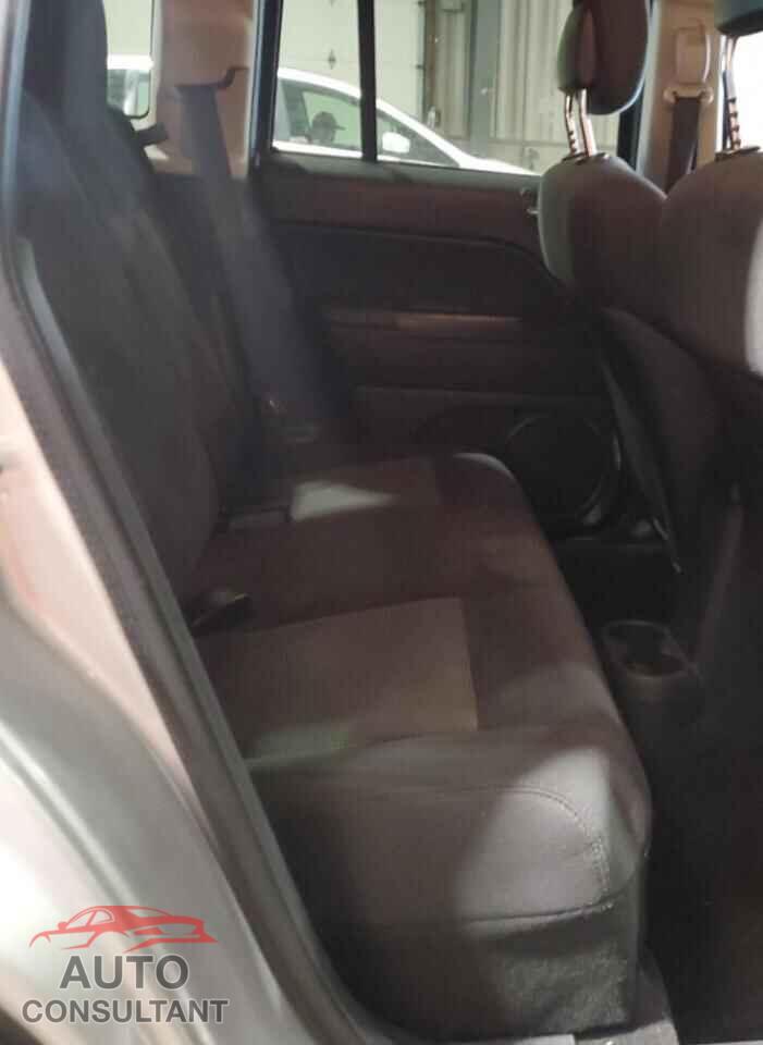 JEEP COMPASS 2011 - 1J4NT1FB0BD228114