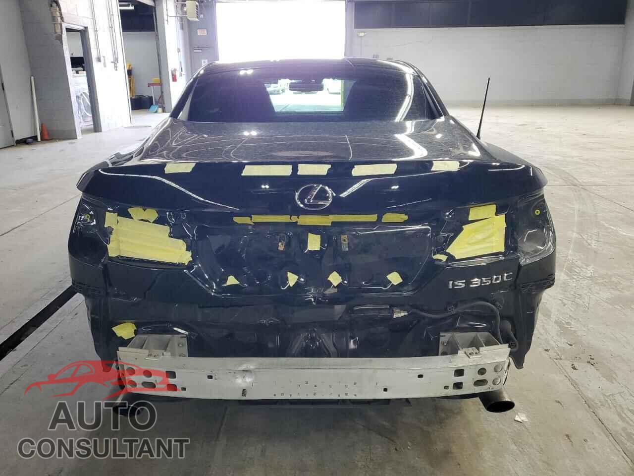 LEXUS IS 2013 - JTHFE2C23D2509173