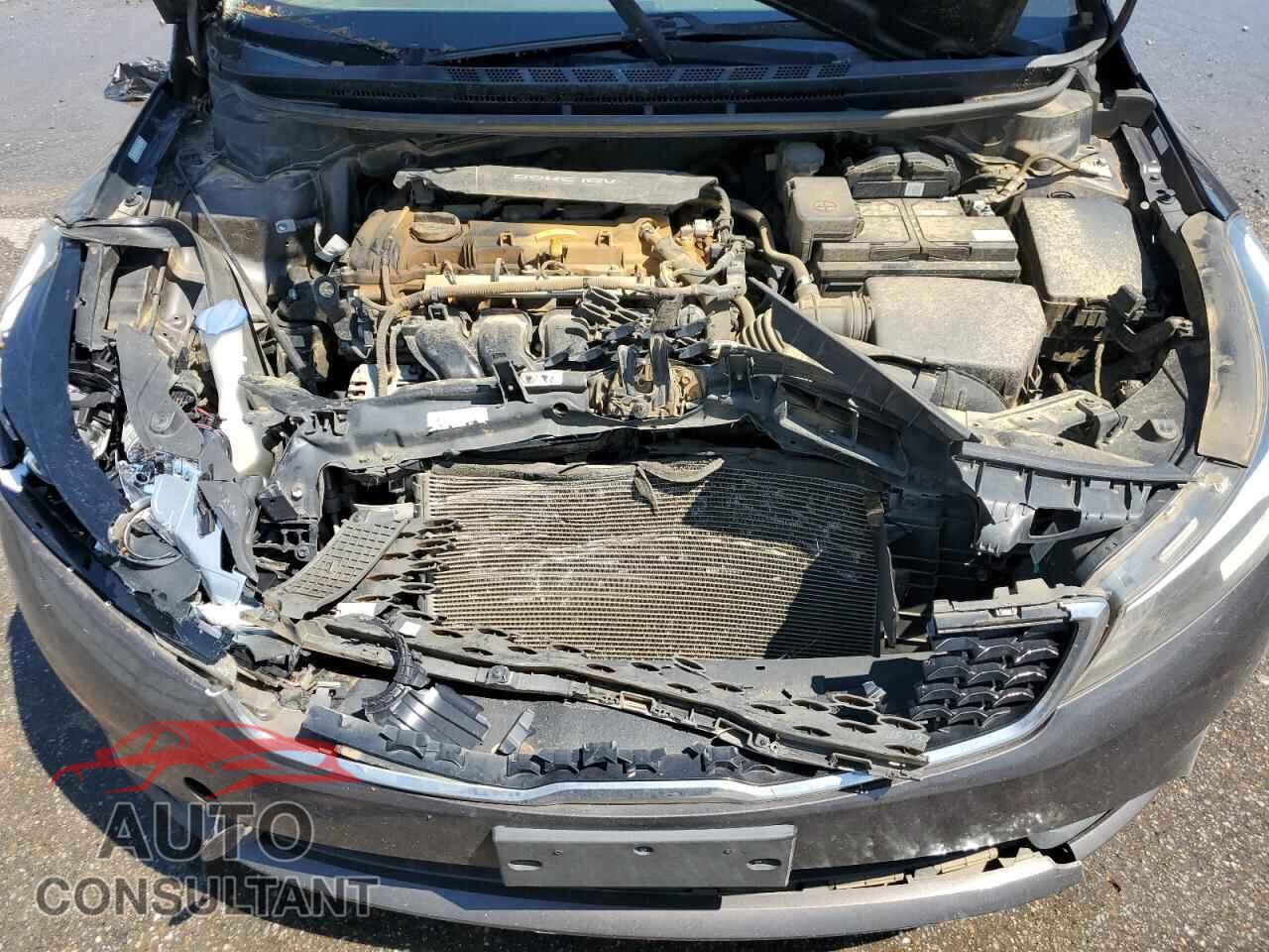 KIA FORTE 2017 - 3KPFK4A78HE142252