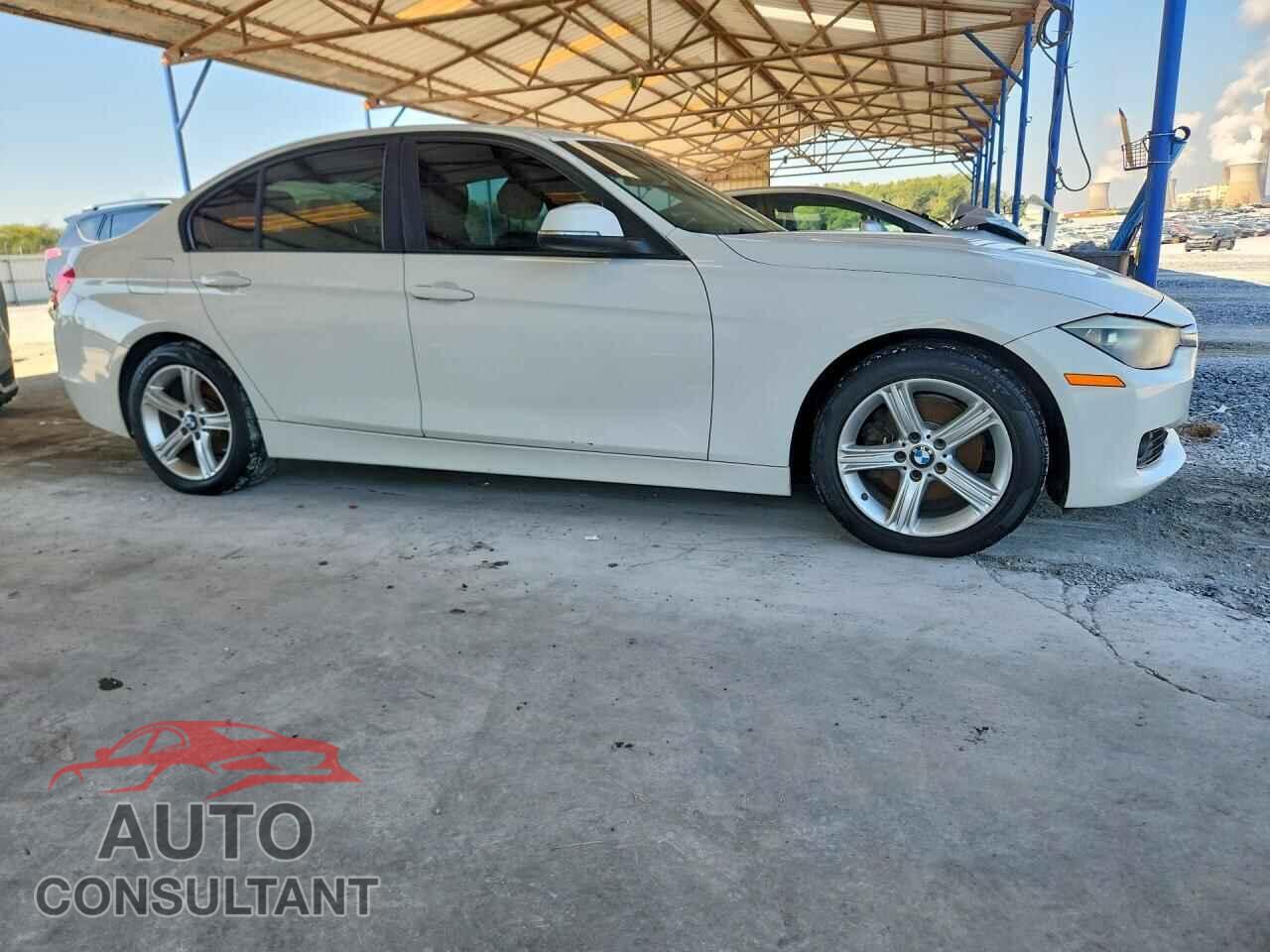 BMW 3 SERIES 2014 - WBA3A5C58EP600680