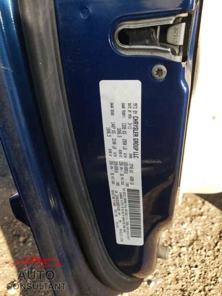 DODGE CARAVAN 2011 - 2D4RN3DG8BR674359