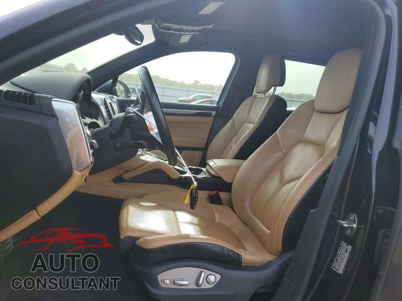 PORSCHE CAYENNE 2016 - WP1AA2A21GLA10539
