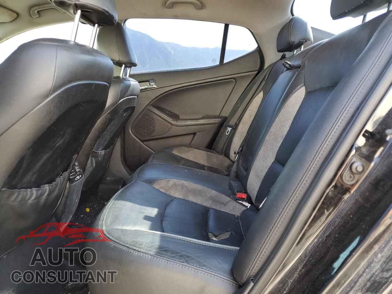 KIA OPTIMA 2013 - 5XXGR4A64DG097254