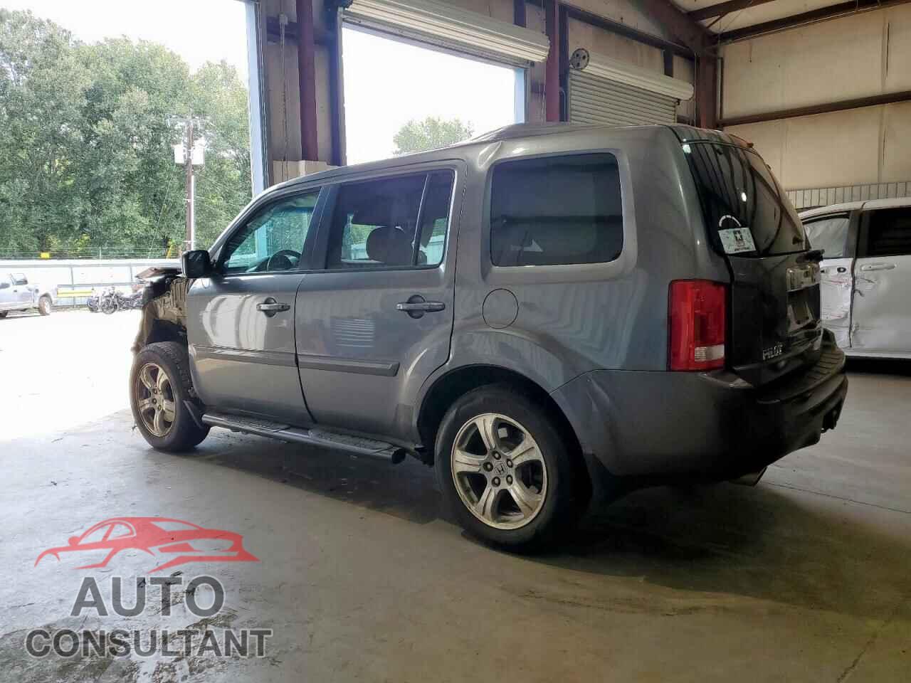 HONDA PILOT 2013 - 5FNYF4H45DB077065