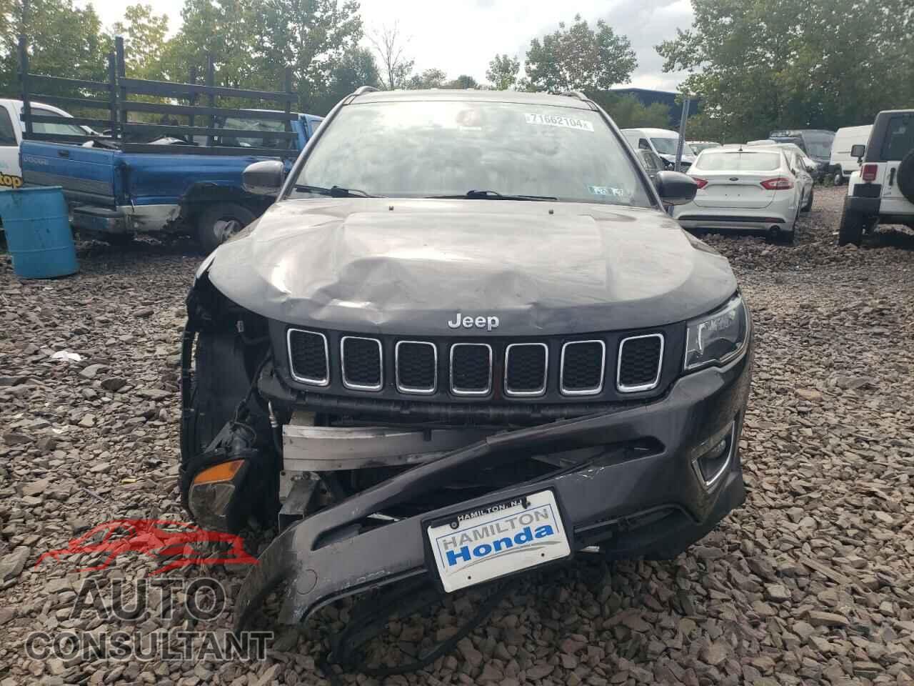 JEEP COMPASS 2019 - 3C4NJDCB3KT747671