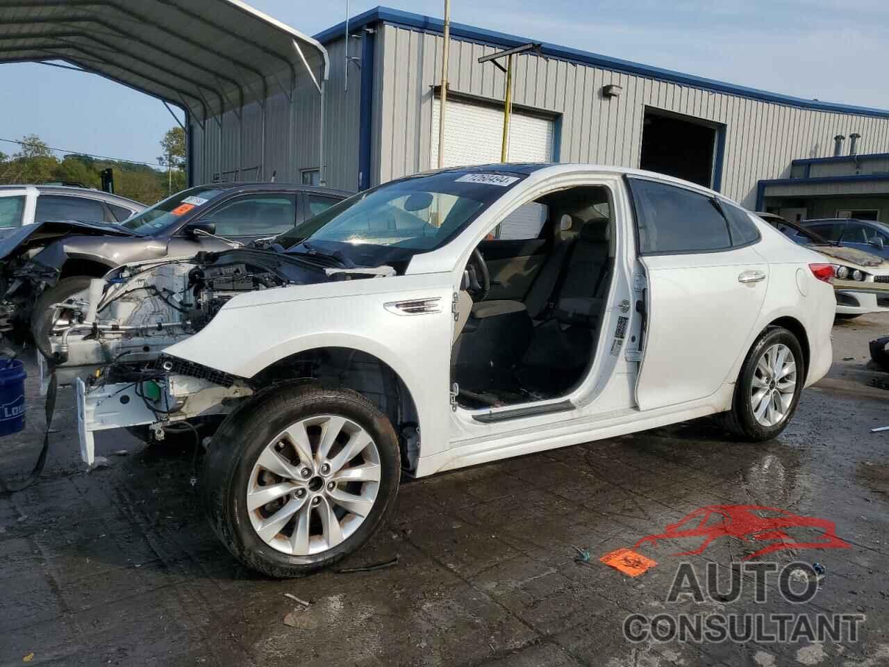 KIA OPTIMA 2018 - 5XXGU4L30JG245042