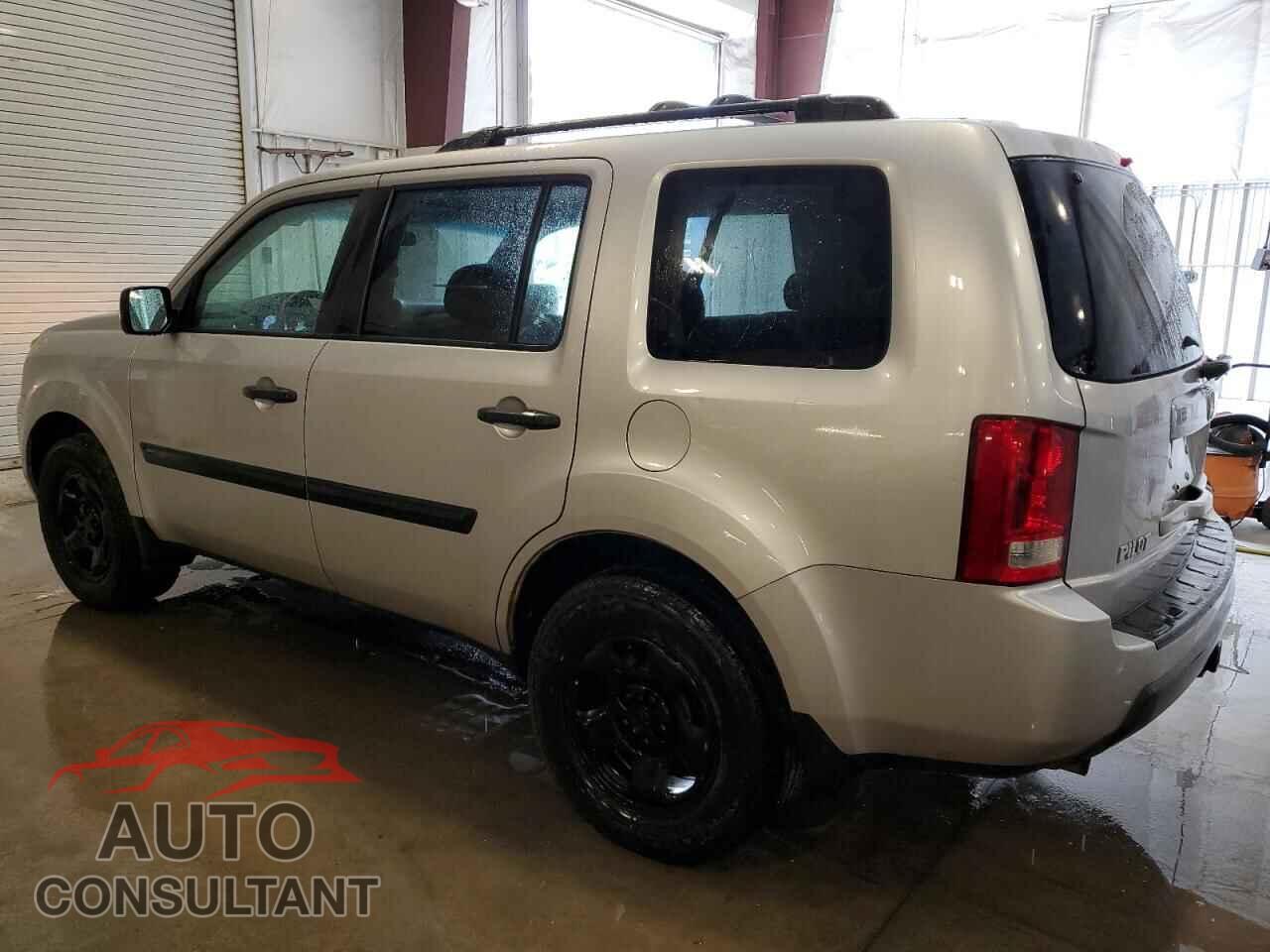 HONDA PILOT 2010 - 5FNYF4H24AB030362
