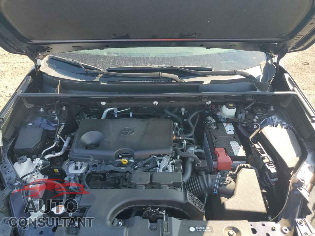 TOYOTA RAV4 2020 - JTMP1RFV8LD528420